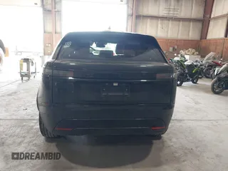 2025 Land Rover Range Rover Velar S с VIN SALYJ2EX0SA399919, выставлен на аукционе IAAI как лот 41798926 с пробегом 8 502 миль миль и . История ставок и продаж доступна на DreamBid. Изображение 16.
