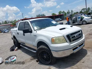 2006 Ford F-150 XLT z VIN 1FTPW145X6FB54052, wystawiony jako IAAI lot #42691928 z przebiegiem 204 127 mil mil oraz . Historia ofert i sprzedaży dostępna na DreamBid. Obrazek 1.