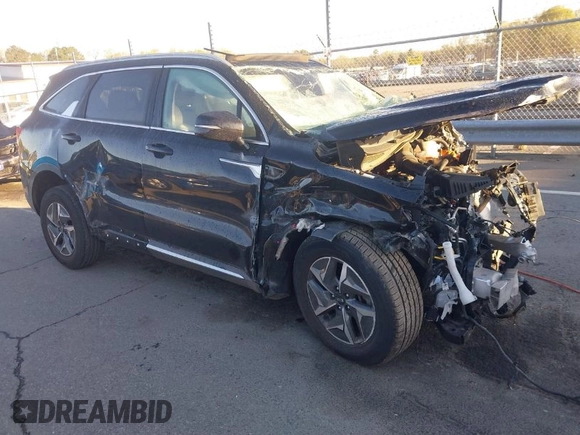 2021 Kia Sorento EX with VIN KNDRH4LG6M5041936, listed as a IAAI auction lot 41875833 with 85,848 mi miles and . Bid and sale history available at DreamBid. Image 1.