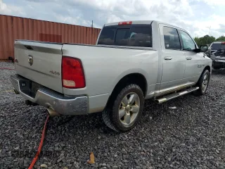 2016 Ram 1500 Big Horn with VIN 3C6RR7LT0GG194778, listed as a Copart auction lot 58762295 with 193,543 mi miles and Salvage title. Bid and sale history available at DreamBid. Image 3.
