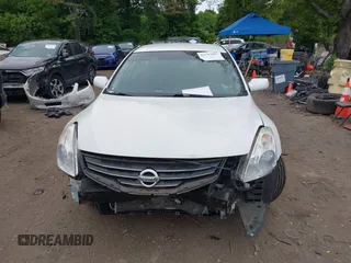 2012 Nissan Altima S z VIN 1N4AL2AP3CN517275, wystawiony jako IAAI lot #42345897 z przebiegiem 105 400 mil mil oraz . Historia ofert i sprzedaży dostępna na DreamBid. Obrazek 12.