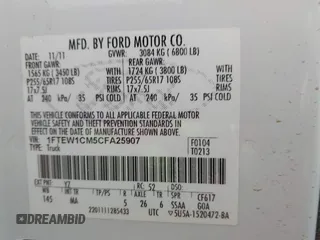 2012 Ford F-150 XL z VIN 1FTEW1CM5CFA25907, wystawiony jako IAAI lot #42304133 z przebiegiem 380 246 mil mil oraz . Historia ofert i sprzedaży dostępna na DreamBid. Obrazek 9.