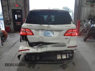 2013 Mercedes-Benz M 550 with VIN 4JGDA7DB3DA165765, listed as a IAAI auction lot 42323988 with 96,344 mi miles and . Bid and sale history available at DreamBid. Image 16.