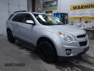 2011 Chevrolet Equinox 2LT z VIN 2CNFLNEC1B6418610, wystawiony jako IAAI lot #42318503 z przebiegiem 177 898 mil mil oraz . Historia ofert i sprzedaży dostępna na DreamBid. Obrazek 1.