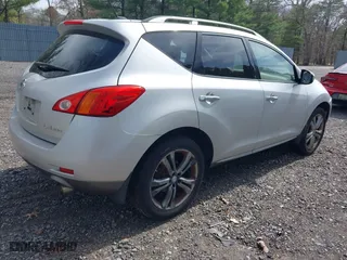 2009 Nissan Murano SL with VIN JN8AZ18W39W113772, listed as a IAAI auction lot 42067004 with 206,732 mi miles. Bid and sale history available at carsss.com. Image 4.