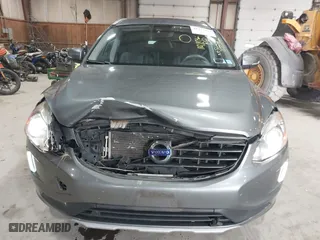 2017 Volvo XC60 Inscription with VIN YV440MRU1H2017062, listed as a IAAI auction lot 41723799 with 110,954 mi miles. Bid and sale history available at carsss.com. Image 12.