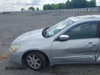 2004 Honda Accord EX с VIN 1HGCM66544A002293, выставлен на аукционе IAAI как лот 42372883 с пробегом 248 167 миль миль и . История ставок и продаж доступна на DreamBid. Изображение 16.