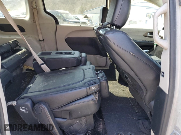 2017 Chrysler Pacifica Touring L Plus with VIN 2C4RC1EGXHR622276, listed as a Copart auction lot 48324795 with 118,370 mi miles and Salvage Title. Bid and sale history available at DreamBid. Image 11.