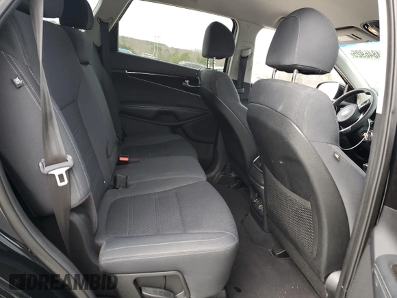 2018 Kia Sorento LX V6 with VIN 5XYPG4A57JG386441, listed as a Copart auction lot 44846925 with 104,561 mi miles and Salvage Title. Bid and sale history available at carsss.com. Image 11.