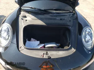 2016 Porsche 911 Carrera with VIN WP0CA2A98GS141352, listed as a Copart auction lot 68919674 with 38,982 mi miles and Salvage Title. Bid and sale history available at carsss.com. Image 11.