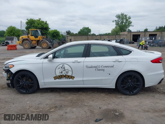 2020 Ford Fusion Titanium with VIN 3FA6P0D94LR133269, listed as a IAAI auction lot 42607013 with 89,406 mi miles and . Bid and sale history available at DreamBid. Image 14.