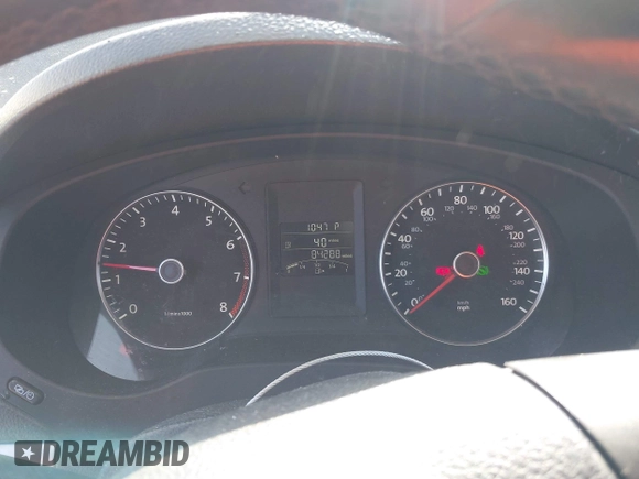 2013 Volkswagen Jetta SE with VIN 3VWDP7AJ7DM279184, listed as a IAAI auction lot 42387002 with 84,288 mi miles and . Bid and sale history available at DreamBid. Image 7.