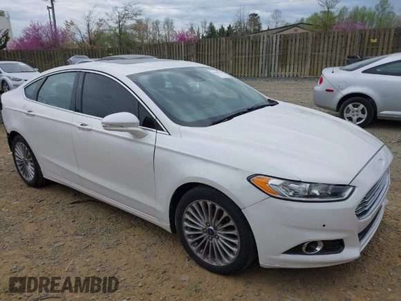 2013 Ford Fusion Titanium Hybrid with VIN 3FA6P0RU5DR357469, listed as a IAAI auction lot 41969315 with 215,732 mi miles. Bid and sale history available at carsss.com. Image 1.