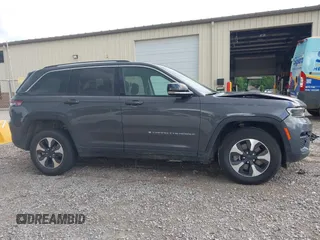 2024 Jeep Grand Cherokee with VIN 1C4RJYB60RC720835, listed as a IAAI auction lot 42608981 with 46,122 mi miles and . Bid and sale history available at DreamBid. Image 13.