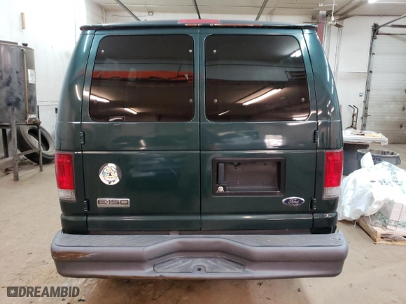 2007 Ford Econoline Wagon XL with VIN 1FMNE11W17DA78513, listed as a Copart auction lot 81362493 with 0 mi miles and Non Repairable. Bid and sale history available at carsss.com. Image 6.