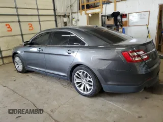 2017 Ford Taurus Limited z VIN 1FAHP2F81HG111818, wystawiony jako Copart lot #50169665 z przebiegiem 122 018 mil mil oraz Szkoda całkowita • Salvage title. Historia ofert i sprzedaży dostępna na DreamBid. Obrazek 2.