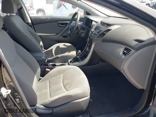 2016 Hyundai Elantra SE with VIN KMHDH4AE7GU628373, listed as a IAAI auction lot 41936414 with 55,609 mi miles. Bid and sale history available at carsss.com. Image 5.