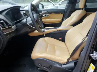 2016 Volvo XC90 T6 Momentum z VIN YV4A22PK7G1074289, wystawiony jako Copart lot #54497235 z przebiegiem 143 715 mil mil oraz Szkoda całkowita • Salvage title. Historia ofert i sprzedaży dostępna na DreamBid. Obrazek 7.