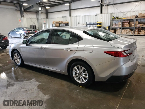 2025 Toyota Camry LE with VIN 4T1DAACK5SU528268, listed as a Copart auction lot 53087735 with Not Provided miles and Clean Title. Bid and sale history available at DreamBid. Image 2.