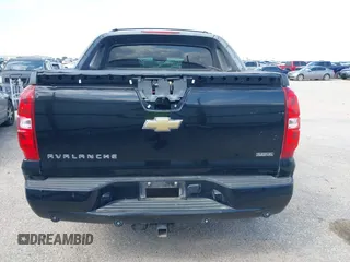 2011 Chevrolet Avalanche LS with VIN 3GNMCEE06BG288756, listed as a IAAI auction lot 42094856 with 229,826 mi miles and . Bid and sale history available at DreamBid. Image 16.