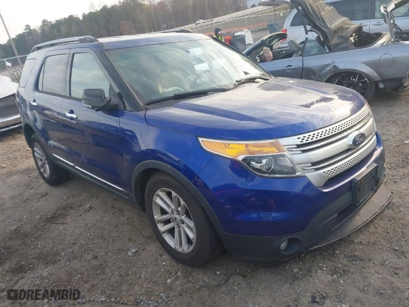 2014 Ford Explorer XLT with VIN 1FM5K8D80EGC37483, listed as a IAAI auction lot 41843135 with 169,329 mi miles. Bid and sale history available at carsss.com. Image 1.