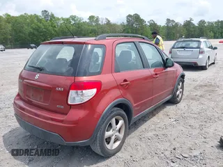2007 Suzuki SX4 z VIN JS2YB413475109545, wystawiony jako IAAI lot #42098917 z przebiegiem 96 869 mil mil oraz . Historia ofert i sprzedaży dostępna na DreamBid. Obrazek 4.