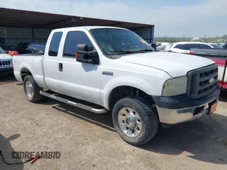2005 Ford F-250 XL с VIN 1FTSX21525EB11704, выставлен на аукционе IAAI как лот 42008137 с пробегом 188 255 миль миль и . История ставок и продаж доступна на DreamBid. Изображение 1.
