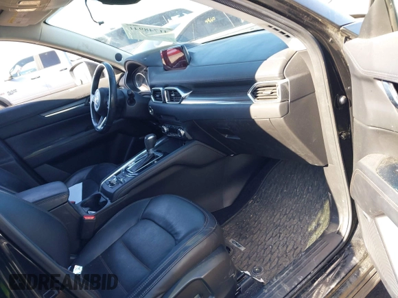 2018 Mazda CX-5 Grand Touring with VIN JM3KFBDM5J0441518, listed as a IAAI auction lot 41748941 with 64,639 mi miles. Bid and sale history available at carsss.com. Image 5.