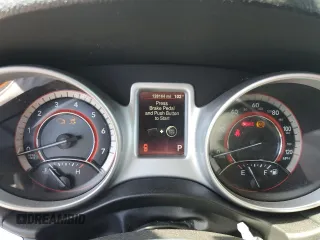 2015 Dodge Journey SXT with VIN 3C4PDDBG8FT715799, listed as a Copart auction lot 61681915 with 128,164 mi miles and Clean title. Bid and sale history available at DreamBid. Image 9.