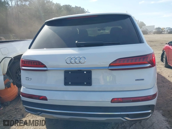 2021 Audi Q7 Premium with VIN WA1AJAF7XMD037237, listed as a IAAI auction lot 41654858 with 42,804 mi miles. Bid and sale history available at carsss.com. Image 17.