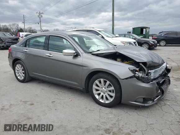 2013 Chrysler 200 Limited with VIN 1C3CCBCG3DN627569, listed as a Copart auction lot 49875895 with 84,473 mi miles and Clean Title. Bid and sale history available at carsss.com. Image 4.