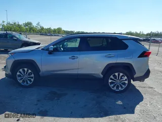 2021 Toyota RAV4 XLE Premium with VIN 2T3C1RFV4MC171497, listed as a IAAI auction lot 41775568 with 73,900 mi miles. Bid and sale history available at carsss.com. Image 14.