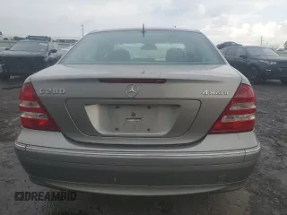2006 Mercedes-Benz C 280 Luxury z VIN WDBRF92H06F783404, wystawiony jako Copart lot #63279275 z przebiegiem 212 832 mil mil oraz Szkoda całkowita • Salvage title. Historia ofert i sprzedaży dostępna na DreamBid. Obrazek 6.