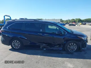 2023 Toyota Sienna XLE с VIN 5TDJSKFC6PS099555, выставлен на аукционе IAAI как лот 41743763 с пробегом 23 516 миль миль и . История ставок и продаж доступна на DreamBid. Изображение 14.