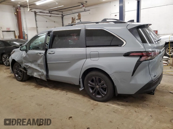 2024 Toyota Sienna LE with VIN 5TDCSKFCXRS123366, listed as a Copart auction lot 78481764 with 0 mi miles and Salvage Title. Bid and sale history available at carsss.com. Image 2.