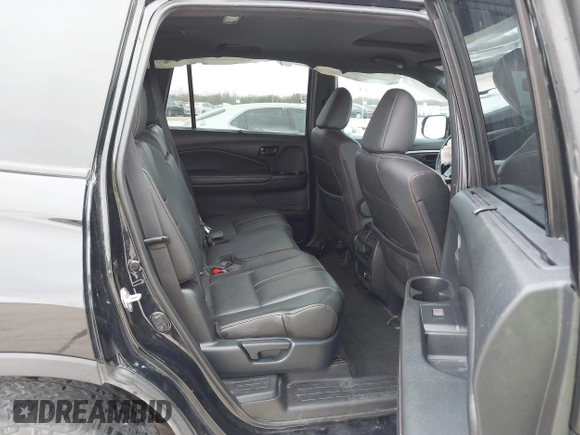 2023 Honda Passport TrailSport with VIN 5FNYF8H67PB006933, listed as a IAAI auction lot 41597859 with 34,145 mi miles and . Bid and sale history available at carsss.com. Image 8.