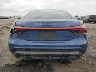 2023 Audi RS e-tron GT z VIN WAUBHBFW7P7903740, wystawiony jako Copart lot #42352535 z przebiegiem Nie podano mil oraz Szkody całkowita. Historia ofert i sprzedaży dostępna na DreamBid. Obrazek 6.