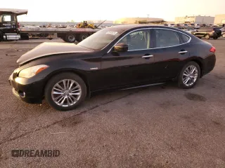 2012 Infiniti M35h Hybrid with VIN JN1EY1AP0CM910053, listed as a Copart auction lot 85345224 with 121,711 mi miles and Salvage Title. Bid and sale history available at carsss.com. Image 1.