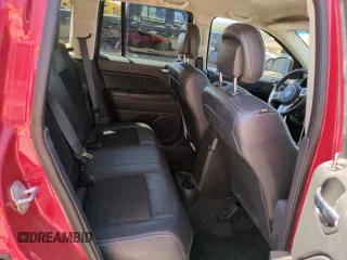 2016 Jeep Compass Sport z VIN 1C4NJCBA9GD777211, wystawiony jako Copart lot #47849215 z przebiegiem 118 804 mil mil oraz Szkoda całkowita • Salvage title. Historia ofert i sprzedaży dostępna na DreamBid. Obrazek 10.