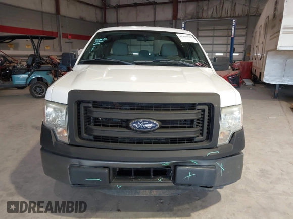2014 Ford F-150 XL with VIN 1FTFX1CT6EKE41483, listed as a IAAI auction lot 41409520 with 131,898 mi miles. Bid and sale history available at carsss.com. Image 12.