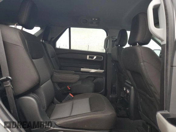 2022 Ford Explorer XLT z VIN 1FMSK7DH8NGA81304, wystawiony jako Copart lot #51003605 z przebiegiem 56 882 mil mil oraz Czysty tytuł • Clean title. Historia ofert i sprzedaży dostępna na DreamBid. Obrazek 11.