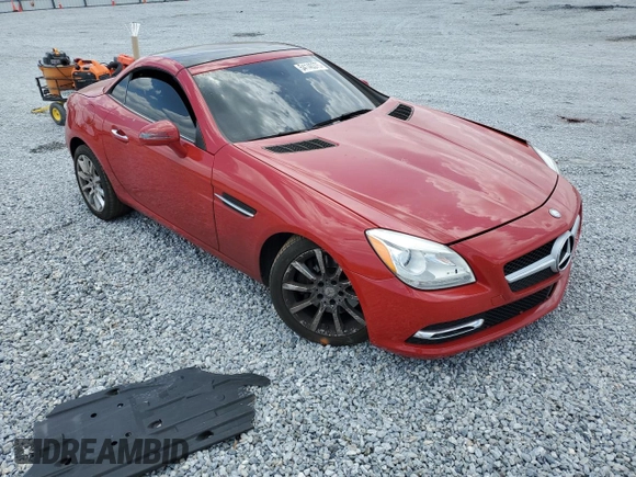 2016 Mercedes-Benz SLK 300 with VIN WDDPK3JA8GF115508, listed as a Copart auction lot 54140375 with 48,929 mi miles and Salvage title. Bid and sale history available at DreamBid. Image 4.