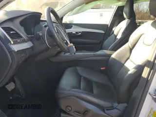 2023 Volvo XC90 Core with VIN YV4L12PVXP1937561, listed as a Copart auction lot 79063394 with 19,106 mi miles and Salvage Title. Bid and sale history available at DreamBid. Image 7.
