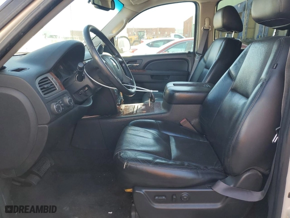 2011 Chevrolet Avalanche LTZ with VIN 3GNTKGE37BG226965, listed as a Copart auction lot 45387375 with 148,016 mi miles and Clean Title. Bid and sale history available at carsss.com. Image 7.