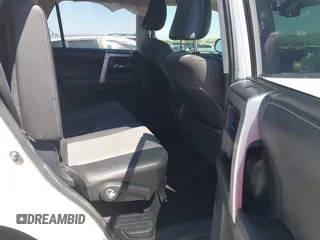 2016 Toyota 4Runner Limited with VIN JTEBU5JR4G5305484, listed as a IAAI auction lot 42680109 with 152,128 mi miles and . Bid and sale history available at DreamBid. Image 8.