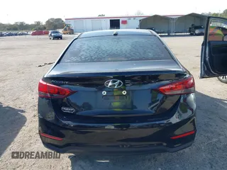 2019 Hyundai Accent SE with VIN 3KPC24A32KE060928, listed as a IAAI auction lot 41190538 with 81,971 mi miles. Bid and sale history available at carsss.com. Image 16.