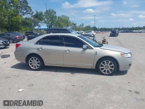 2010 Lincoln MKZ with VIN 3LNHL2GC8AR754217, listed as a IAAI auction lot 41898803 with 114,592 mi miles. Bid and sale history available at carsss.com. Image 13.