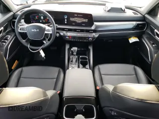 2024 Kia Telluride LX z VIN 5XYP2DGC7RG542557, wystawiony jako Copart lot #82623894 z przebiegiem 86 mil mil oraz Szkoda całkowita • Salvage title. Historia ofert i sprzedaży dostępna na DreamBid. Obrazek 8.