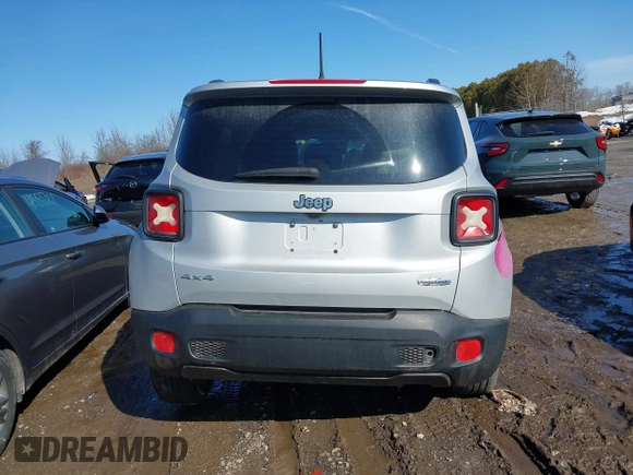 2015 Jeep Renegade Latitude with VIN ZACCJBBT0FPB37763, listed as a IAAI auction lot 41758226 with 93,195 mi miles. Bid and sale history available at carsss.com. Image 17.