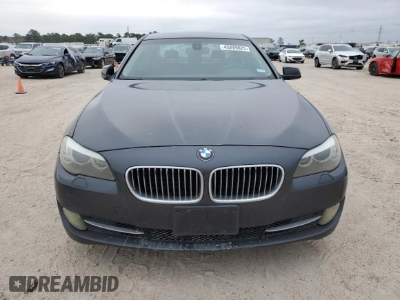 2011 BMW 5 Series 528i with VIN WBAFR1C55BC748660, listed as a Copart auction lot 45289825 with 135,768 mi miles and Salvage Title. Bid and sale history available at carsss.com. Image 5.